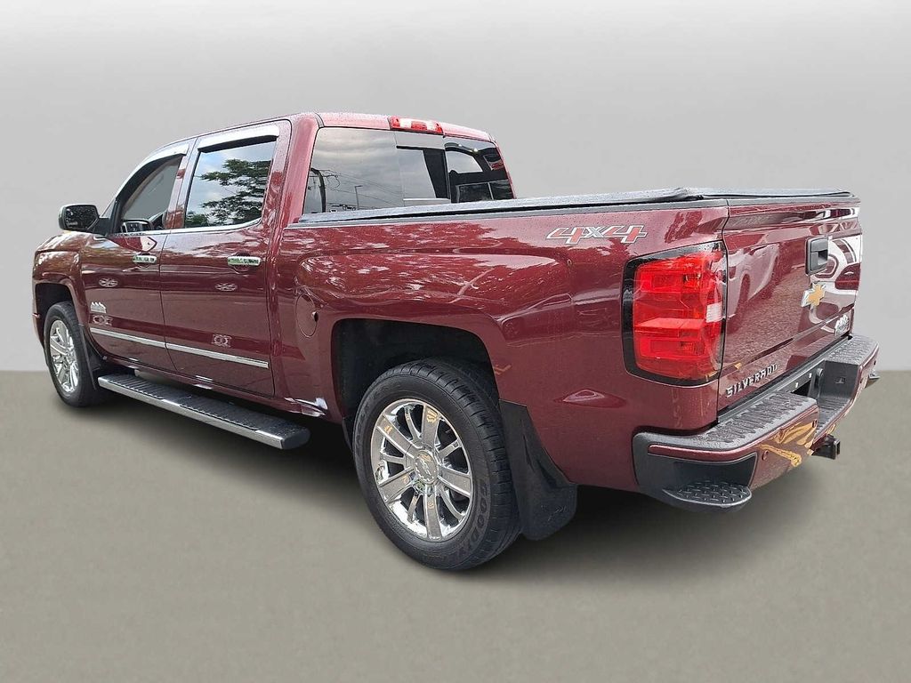 Thumbnail: 2015 Chevrolet Silverado 1500 - 5
