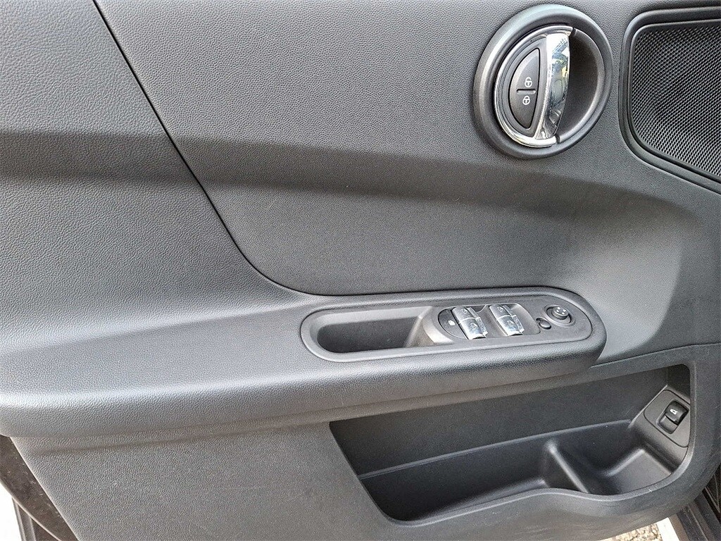 Thumbnail: 2019 MINI Cooper Countryman - 8