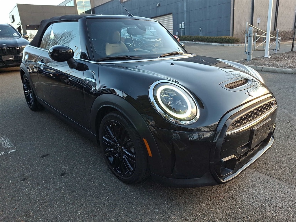 Thumbnail: 2023 MINI Cooper Convertible - 30