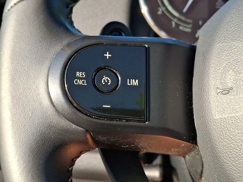 Thumbnail: 2024 MINI Cooper Countryman - 17