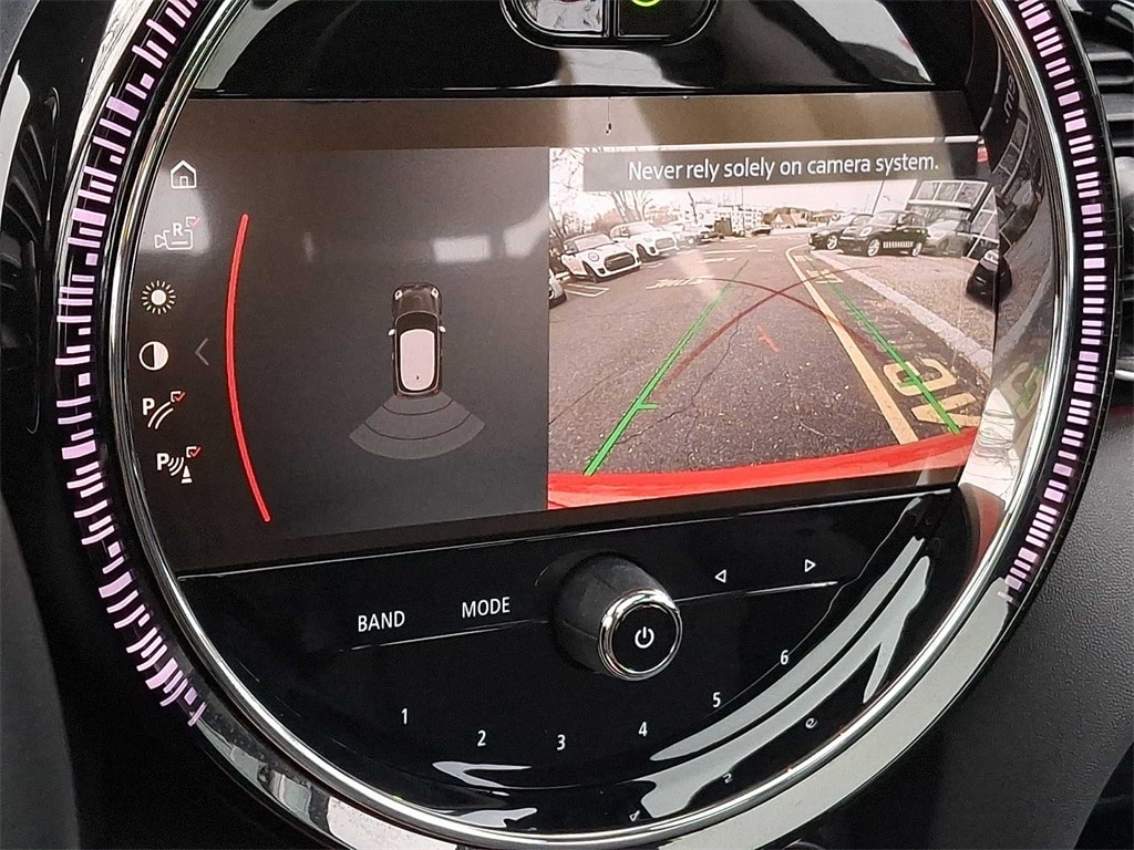 Thumbnail: 2024 MINI Cooper Hardtop - 17