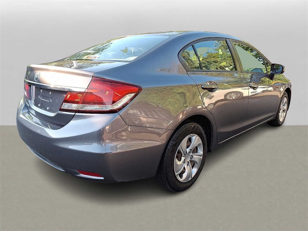 Thumbnail: 2015 Honda Civic - 4
