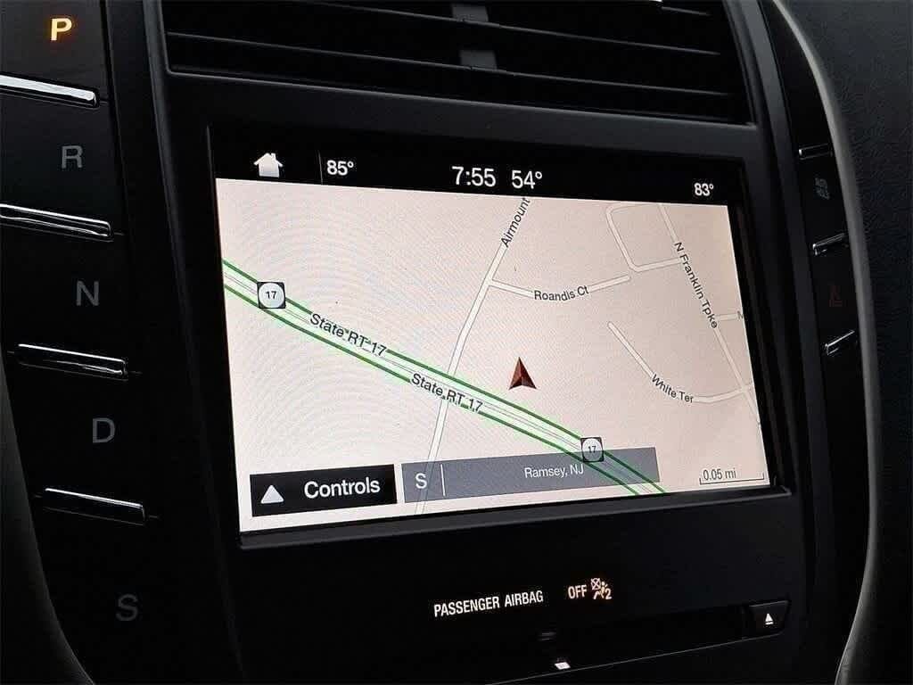 Thumbnail: 2019 Lincoln MKC - 14