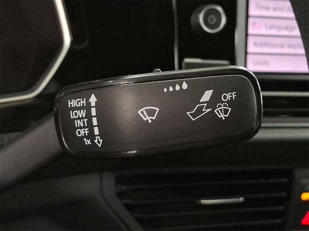Thumbnail: 2019 Volkswagen Jetta - 23