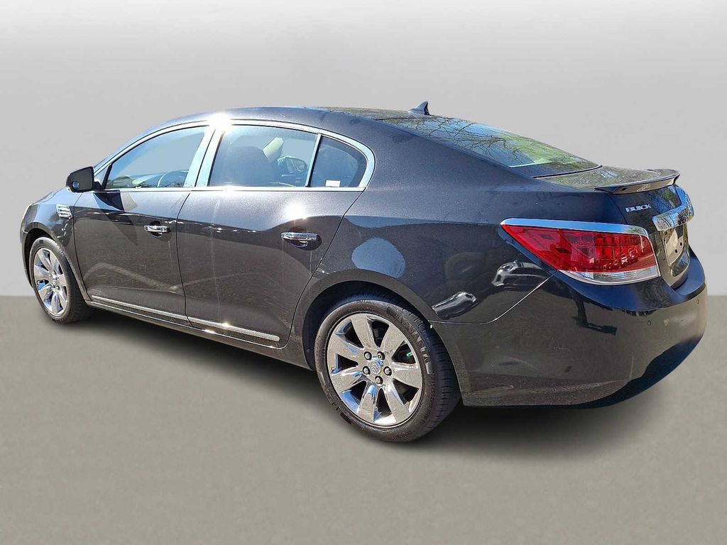 Thumbnail: 2010 Buick LaCrosse - 5
