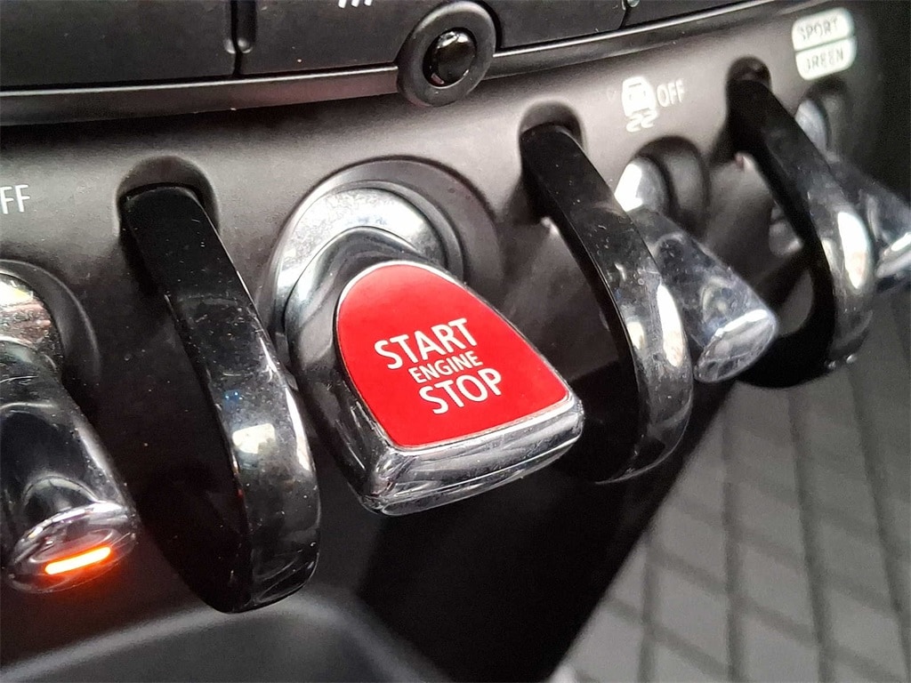 Thumbnail: 2024 MINI Cooper Hardtop - 19