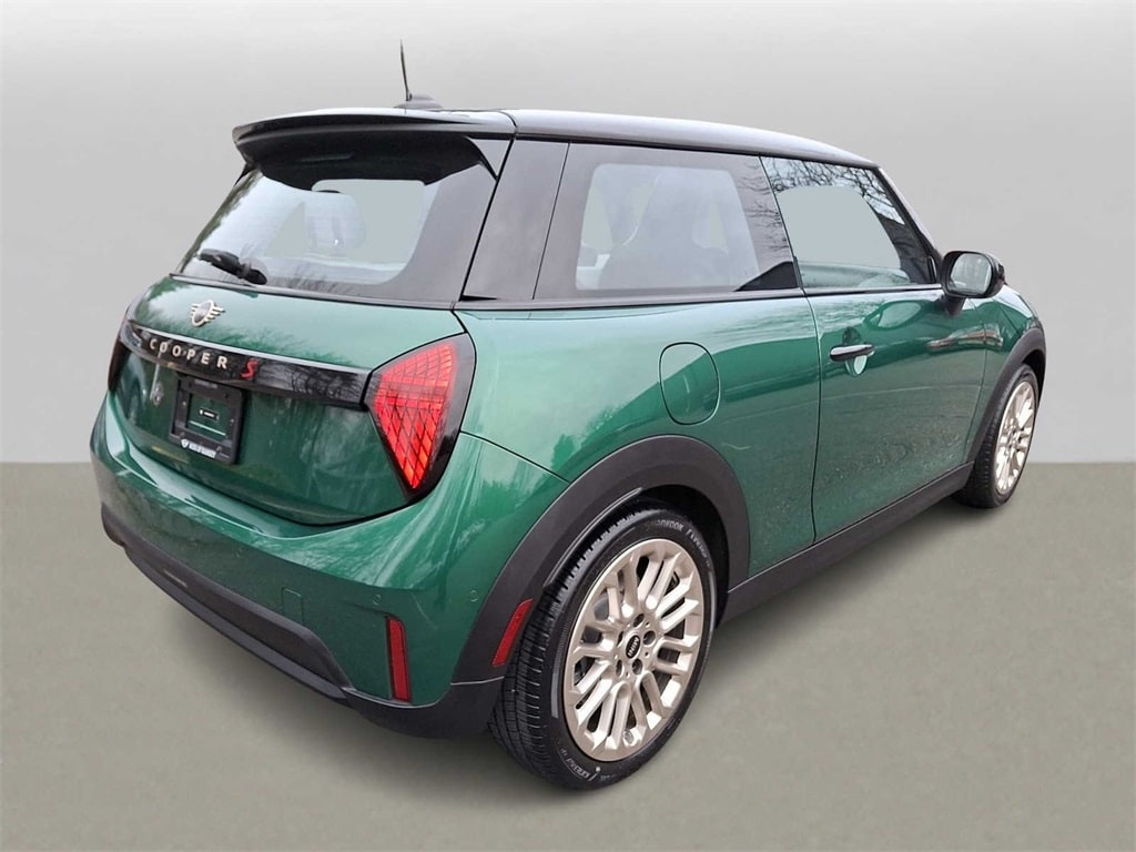 Thumbnail: 2025 MINI Cooper Hardtop - 5