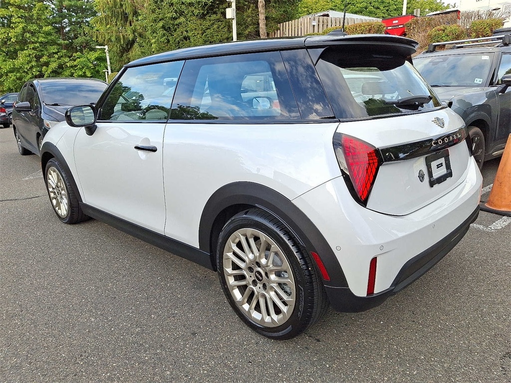 Thumbnail: 2025 MINI Cooper Hardtop - 6