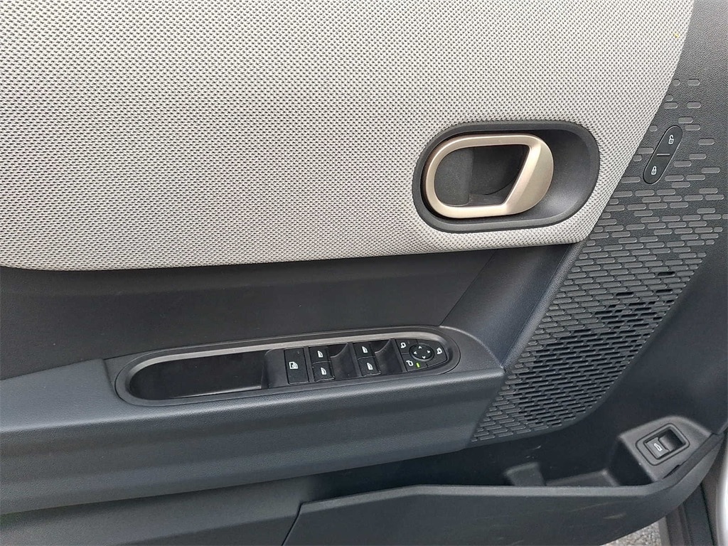 Thumbnail: 2025 MINI Cooper Hardtop - 10