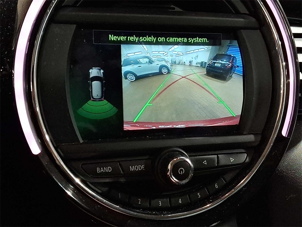 Thumbnail: 2021 MINI Cooper Hardtop - 19