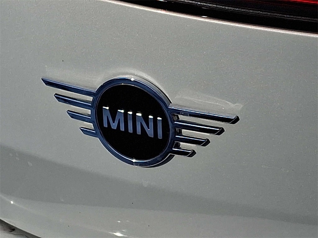 Thumbnail: 2021 MINI Cooper Clubman - 28