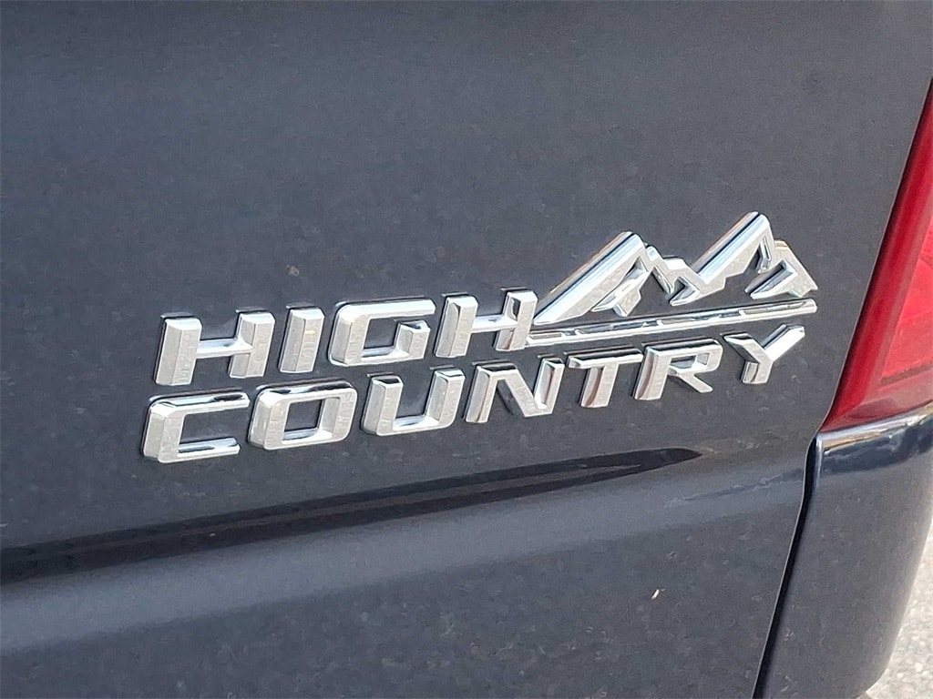 Thumbnail: 2023 Chevrolet Silverado 1500 - 25