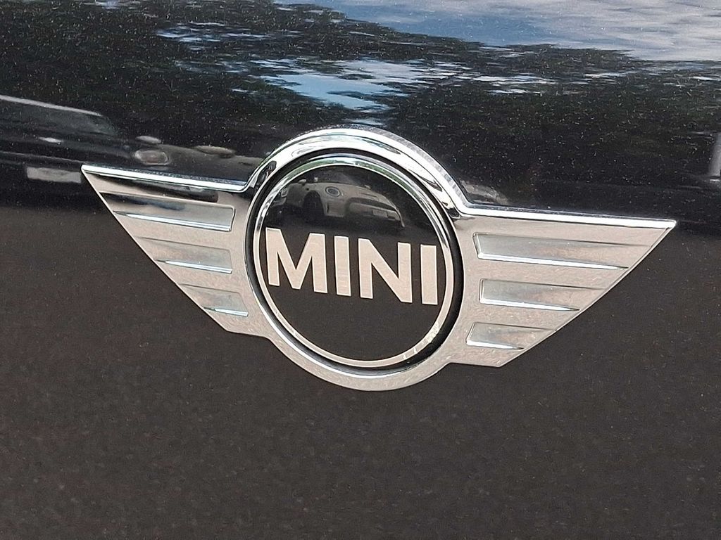 Thumbnail: 2015 MINI Cooper Countryman - 28