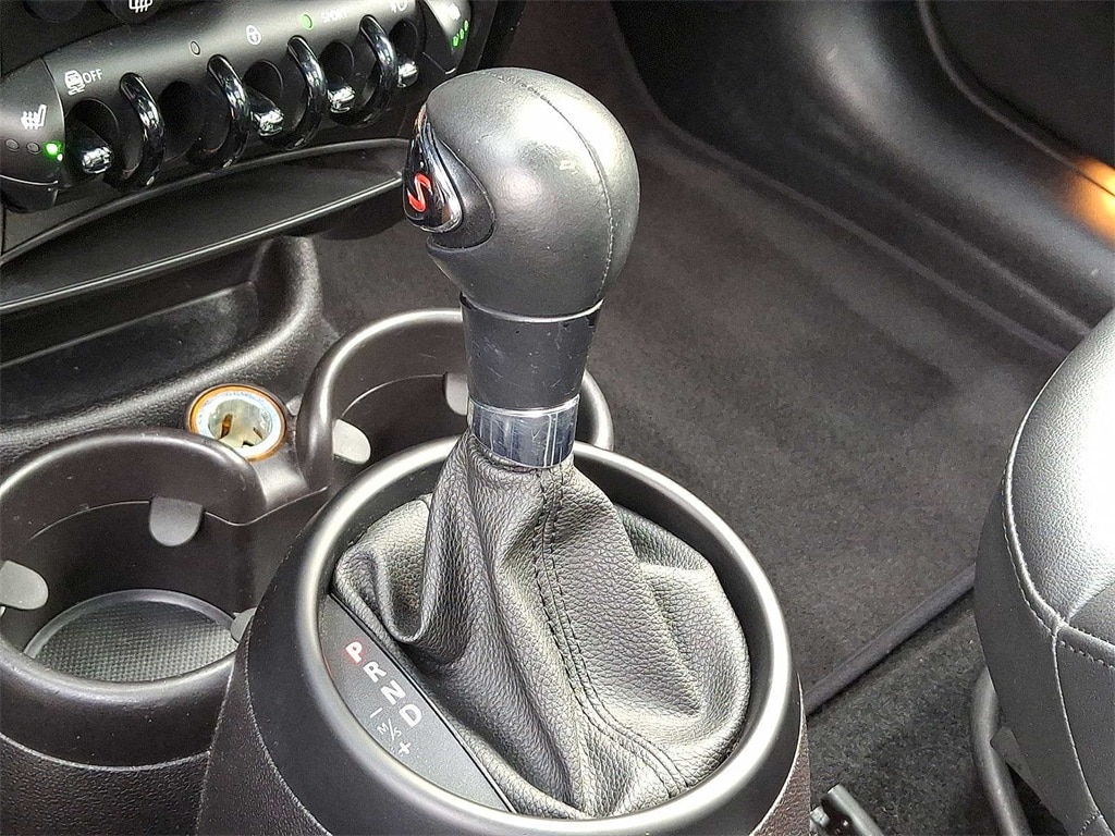 Thumbnail: 2014 MINI Cooper Countryman - 12