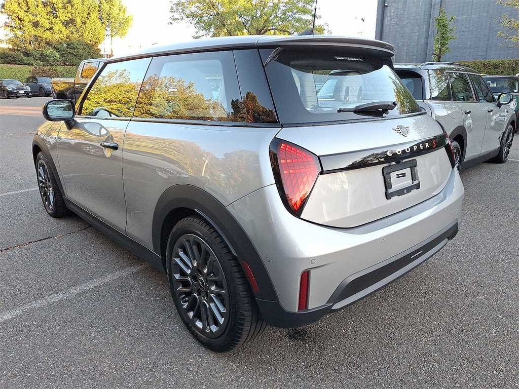 Thumbnail: 2025 MINI Cooper - 6