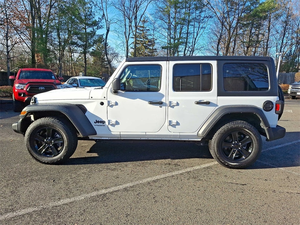 Thumbnail: 2021 Jeep Wrangler - 6