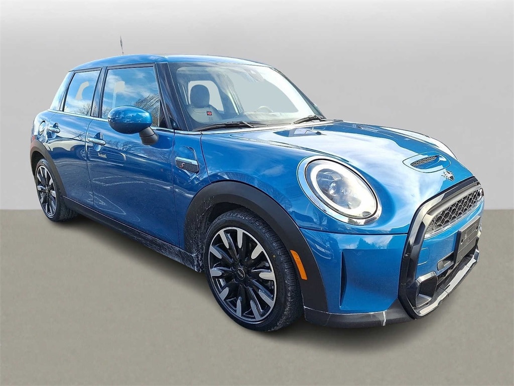 Thumbnail: 2023 MINI Cooper Hardtop - 3
