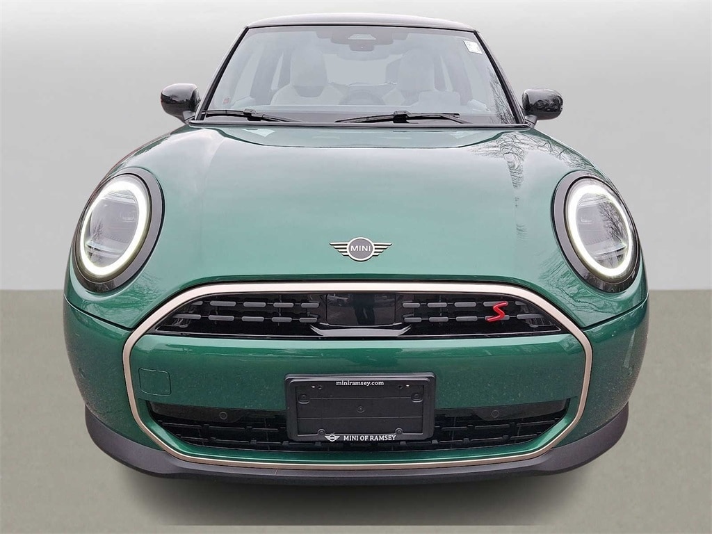 Thumbnail: 2025 MINI Cooper Hardtop - 2