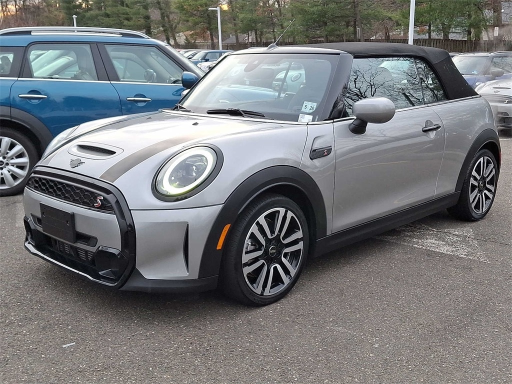 Thumbnail: 2023 MINI Cooper Convertible - 28