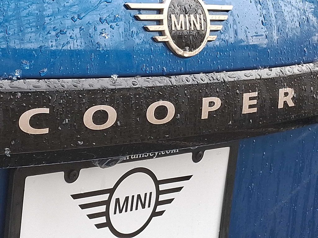 Thumbnail: 2025 MINI Cooper Hardtop - 28