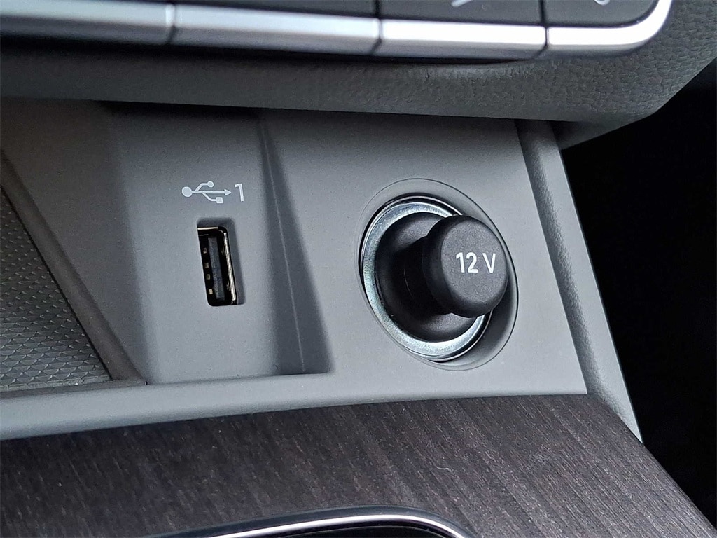 Thumbnail: 2021 Audi Q5 - 23