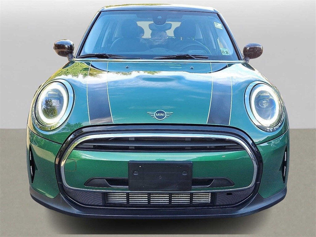 2022 Mini Cooper Signature photo 2