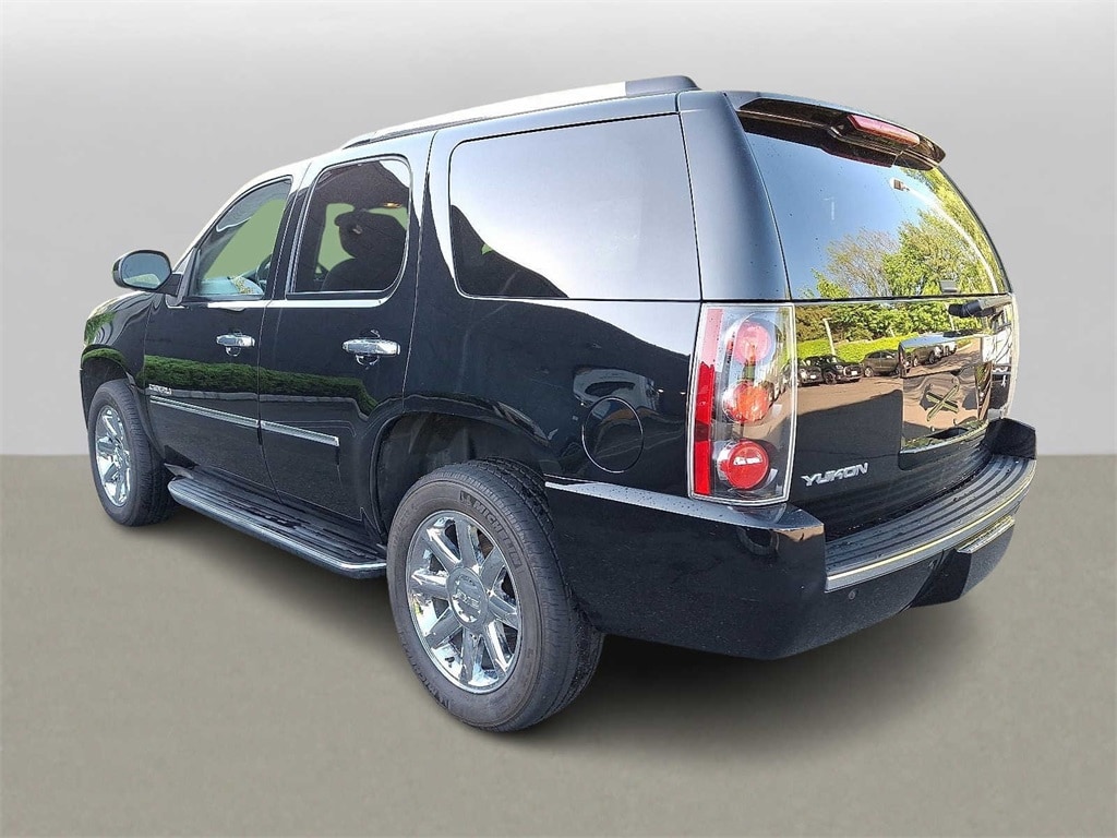 Thumbnail: 2014 GMC Yukon - 4