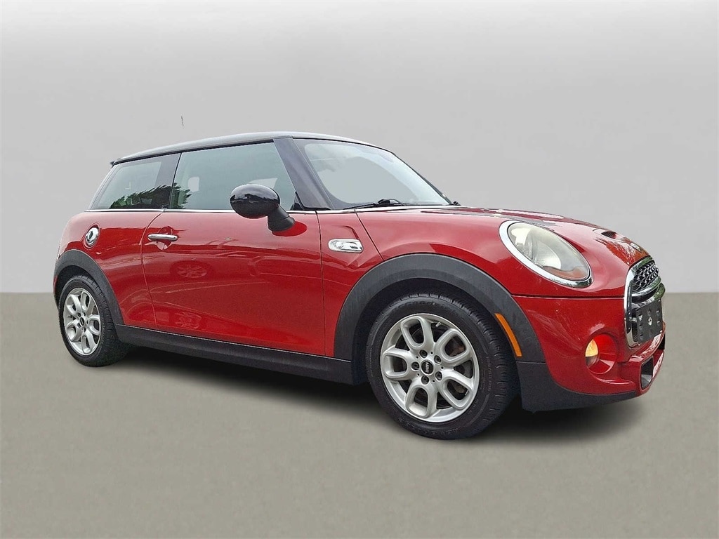 Thumbnail: 2015 MINI Cooper - 2