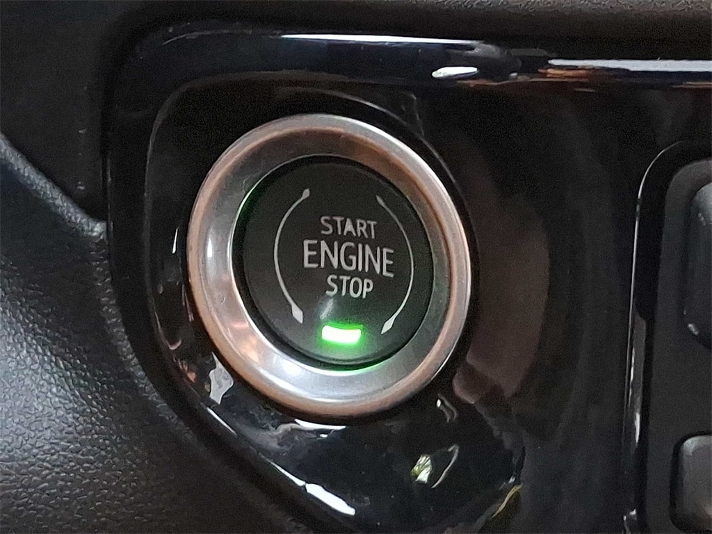 Thumbnail: 2023 Chevrolet Silverado 1500 - 17