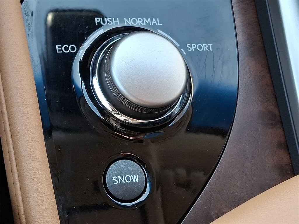 Thumbnail: 2016 Lexus GS - 23