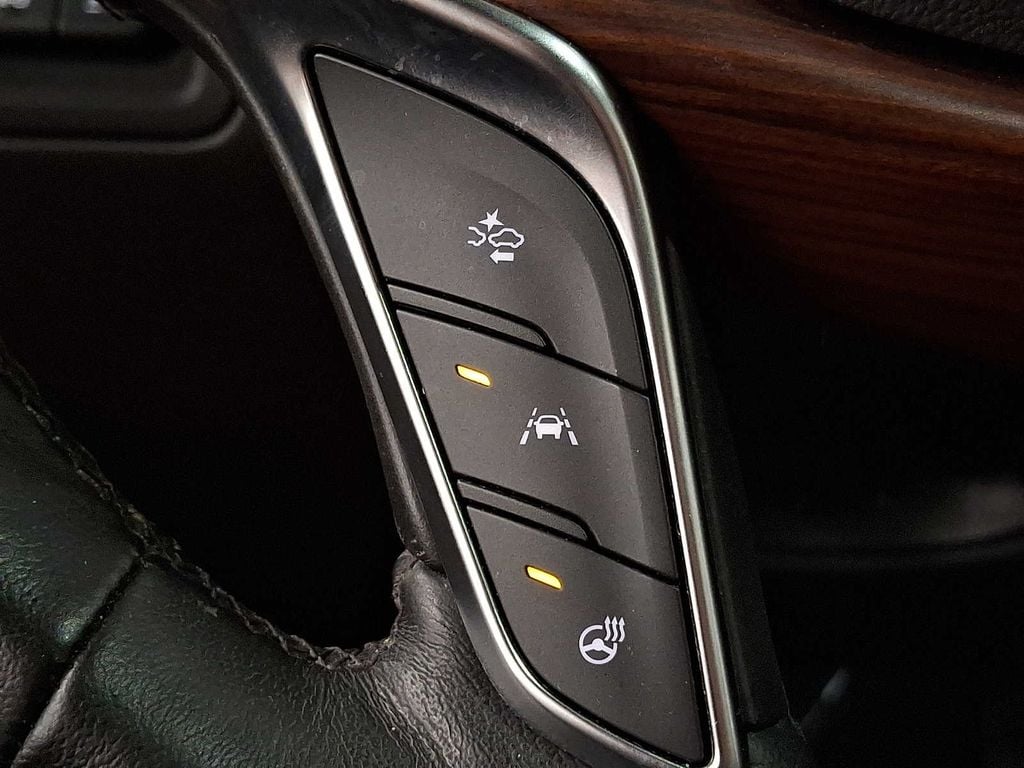 Thumbnail: 2024 Cadillac XT5 - 19