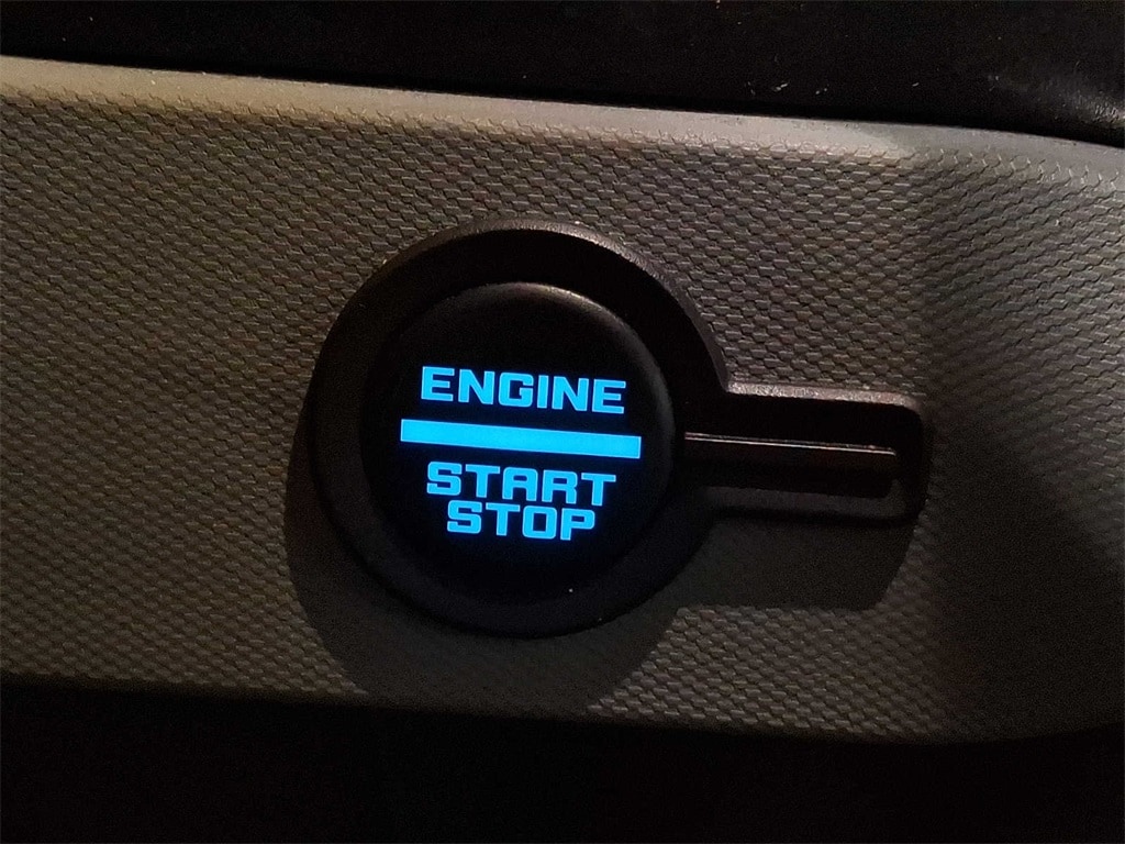 Thumbnail: 2022 Ford Bronco - 25