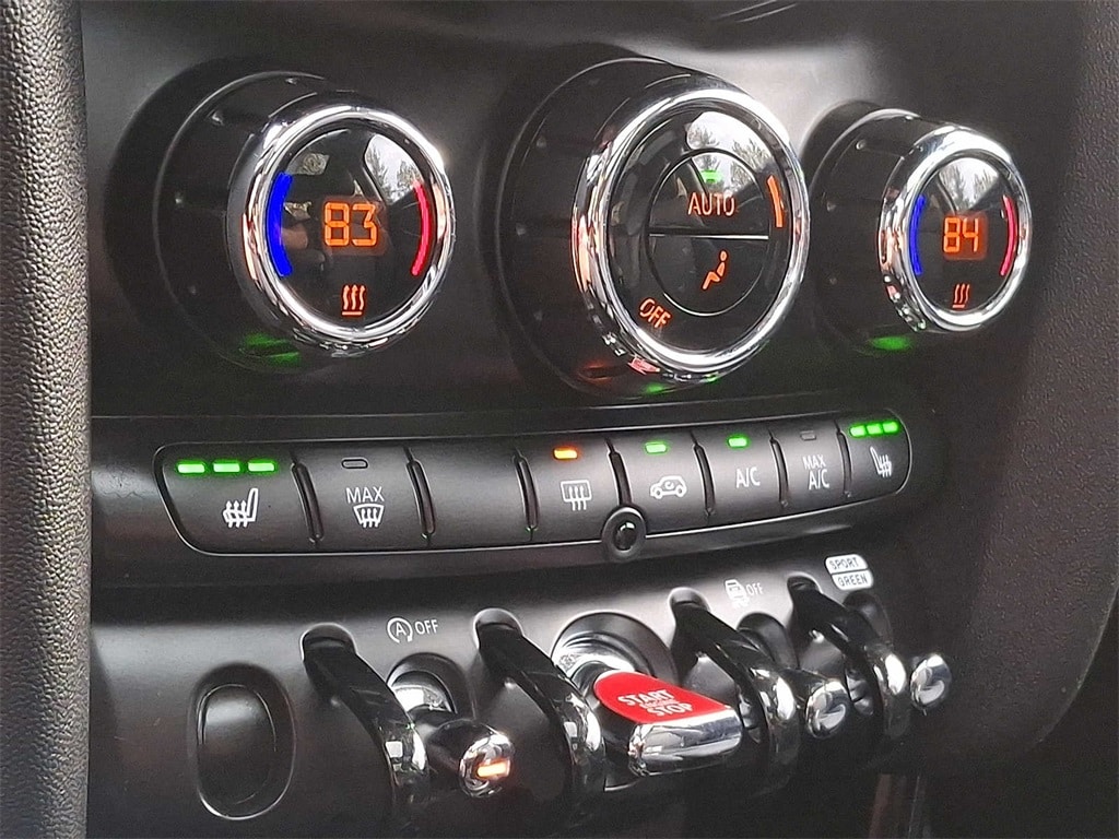 Thumbnail: 2023 MINI Cooper Hardtop - 15