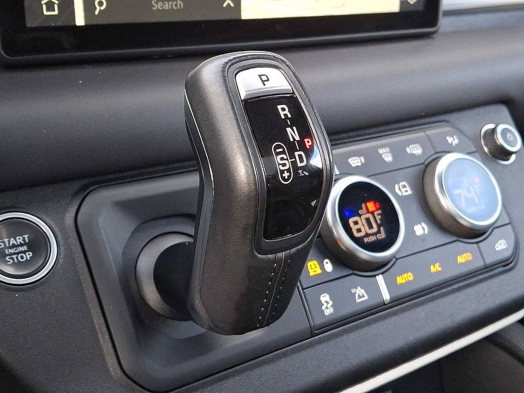 Thumbnail: 2021 Land Rover Defender - 12