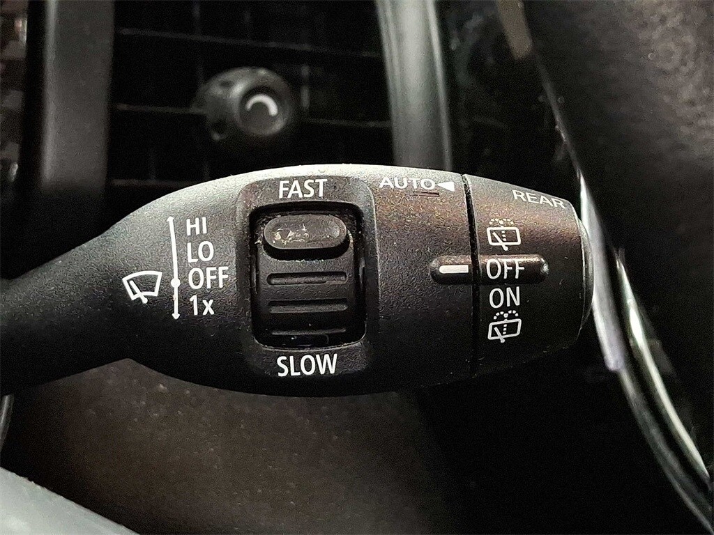 2016 MINI Cooper Base 19