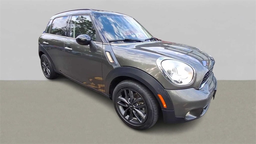 Thumbnail: 2014 MINI Cooper Countryman - 2