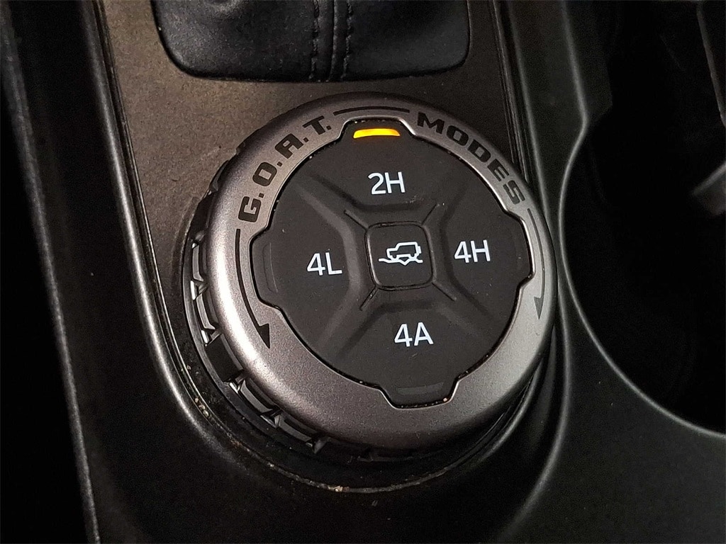 Thumbnail: 2022 Ford Bronco - 21