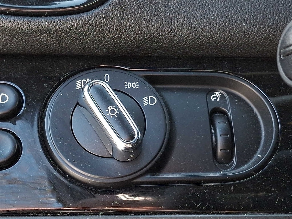 Thumbnail: 2022 MINI Cooper Countryman - 22