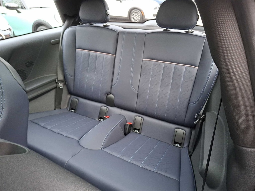 Thumbnail: 2025 MINI Cooper Hardtop - 9