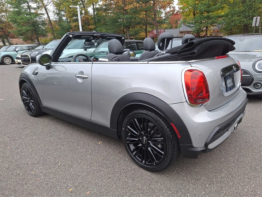 Thumbnail: 2024 MINI Cooper Convertible - 6