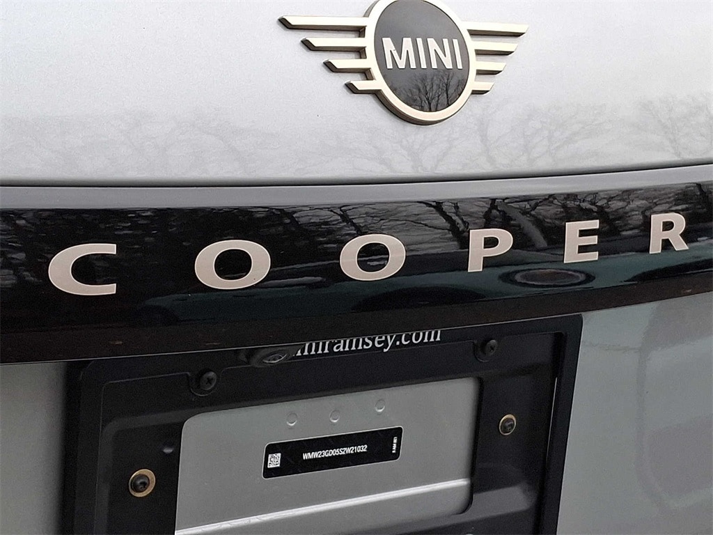 Thumbnail: 2025 MINI Cooper Hardtop - 29