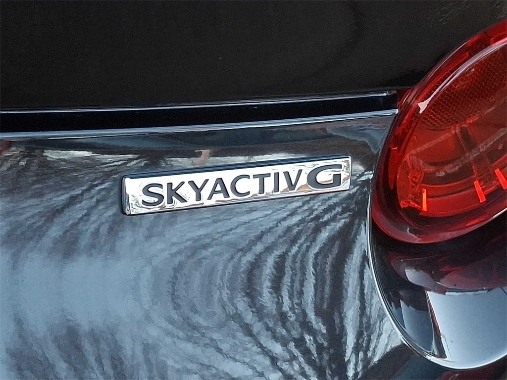 Thumbnail: 2022 Mazda MX-5 Miata - 27