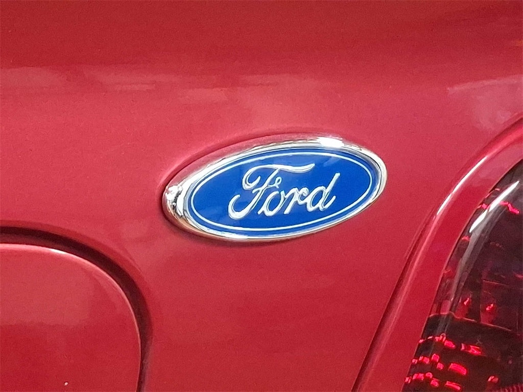 Thumbnail: 1996 Ford Mustang - 30