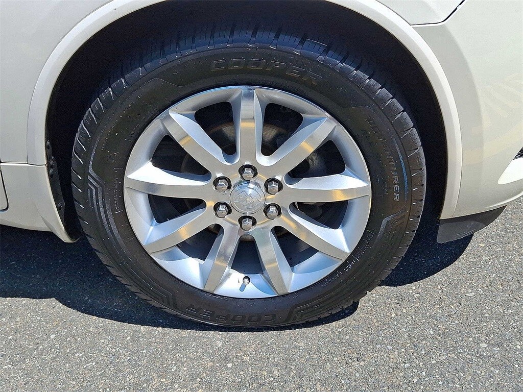 Thumbnail: 2014 Buick Enclave - 27