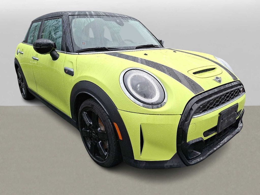 Thumbnail: 2024 MINI Cooper Hardtop - 3