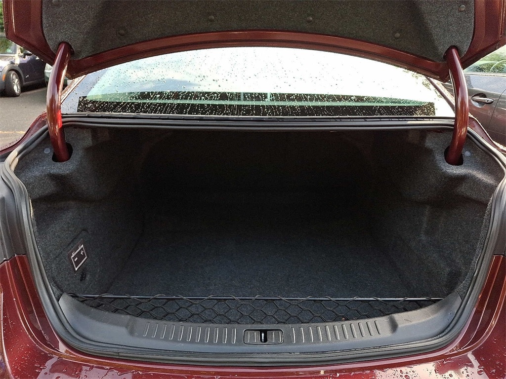 Thumbnail: 2015 Chevrolet Malibu - 23