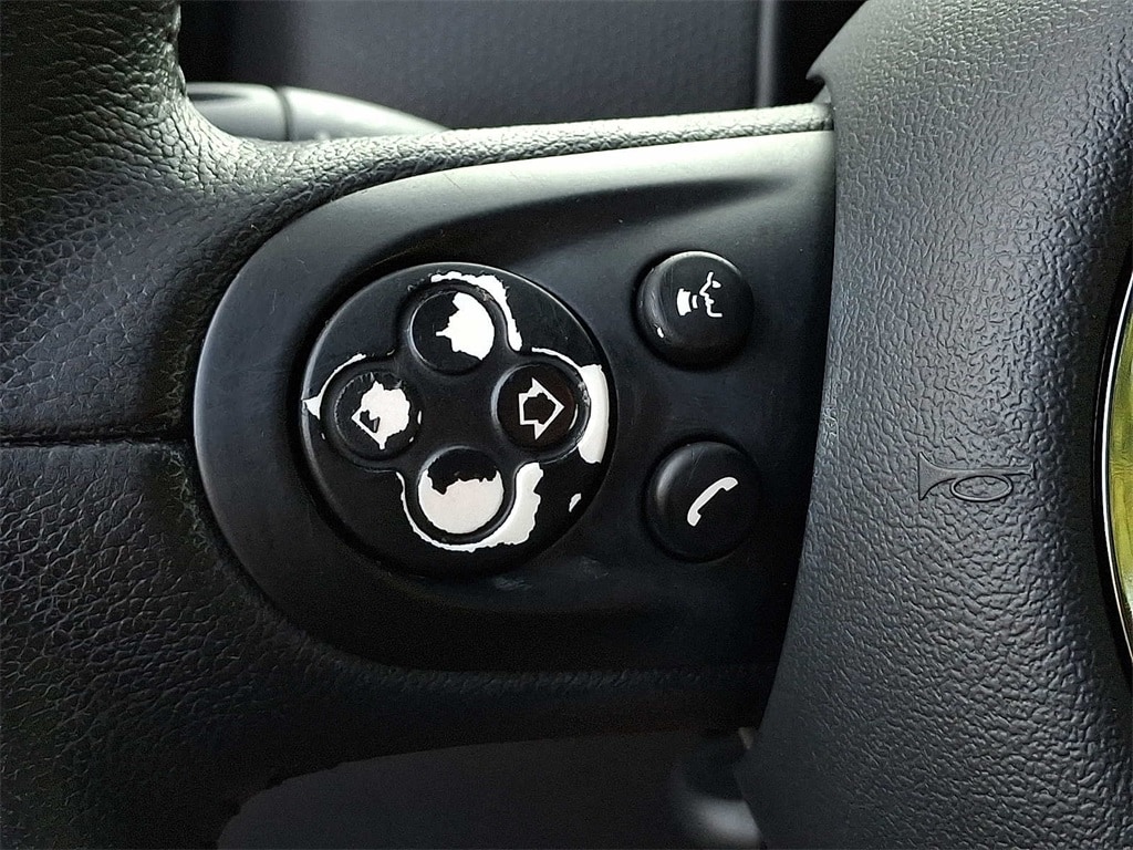 Thumbnail: 2014 MINI Cooper Countryman - 19