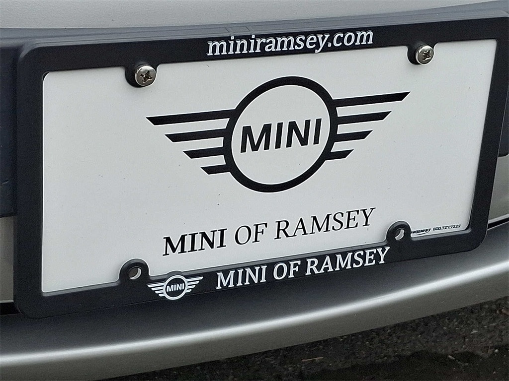 Thumbnail: 2015 MINI Cooper - 30