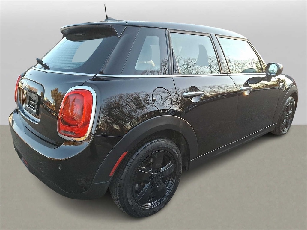 Thumbnail: 2020 MINI Cooper Hardtop - 5