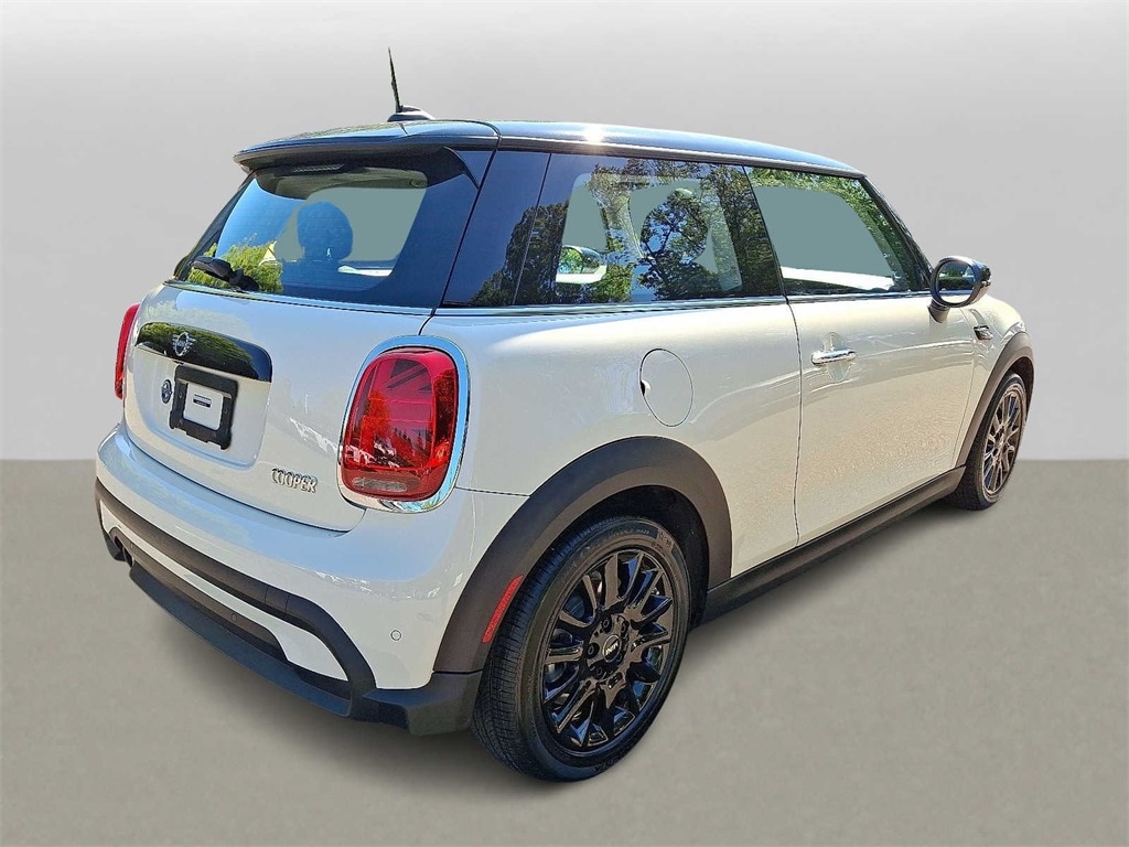 Thumbnail: 2023 MINI Cooper - 5